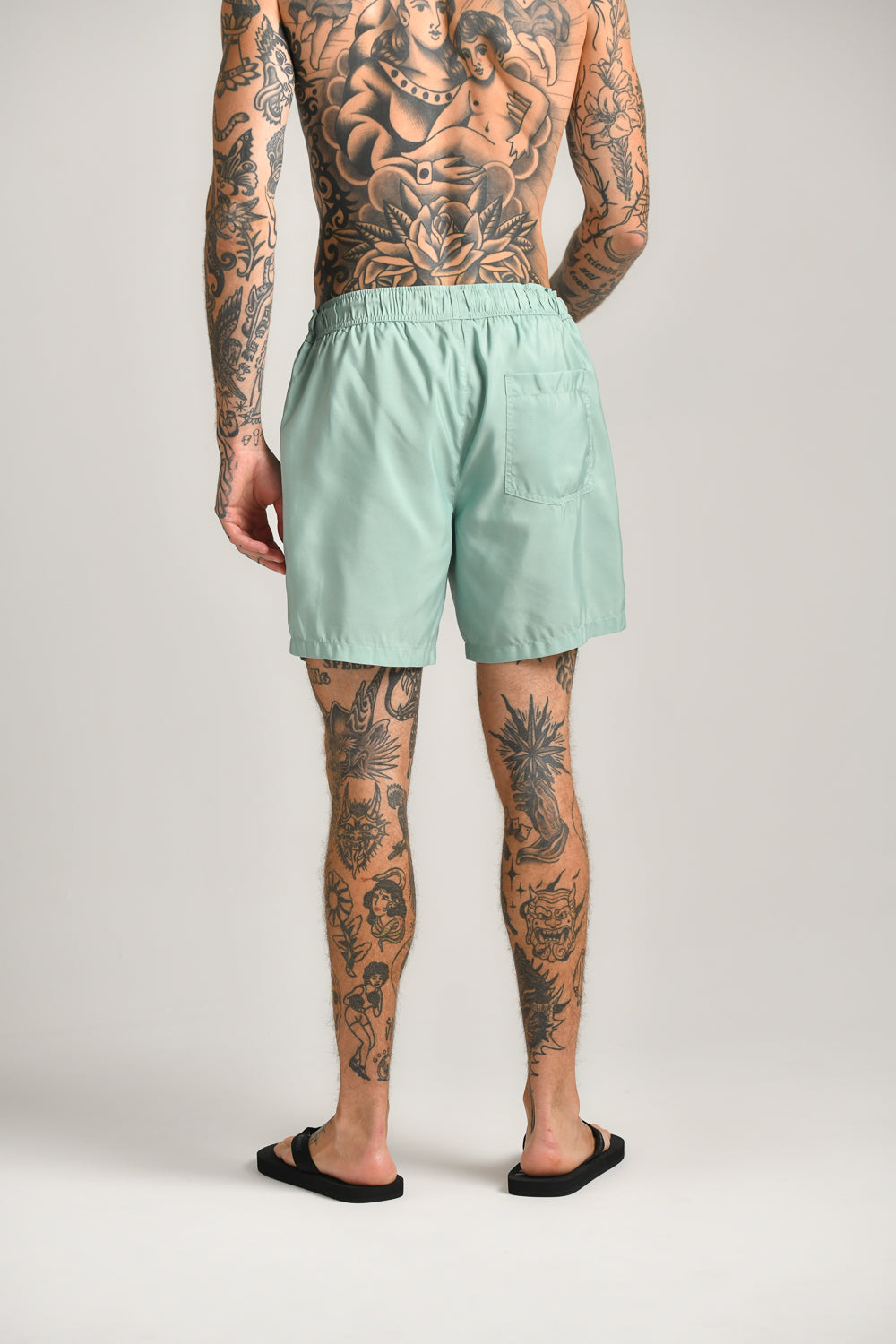 מכנסי בגד ים לגברים