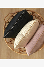 כרית נוי קטיפה חלקה דגם SOFTY שחור - MASHBIR//365