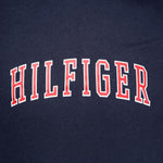 חולצת טריקו כחול כהה עם קפוצ'ון - MASHBIR//365