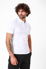 חולצת פולו קצרה צבע לבן - MASHBIR//365