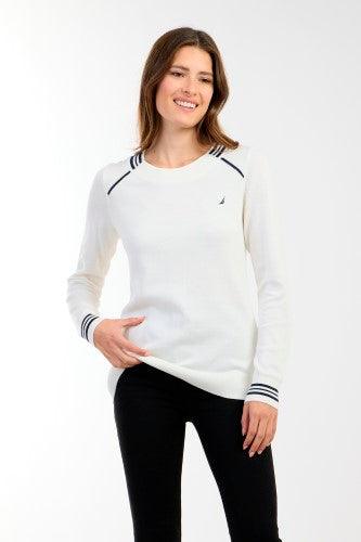 סריג צווארון עגול עם לוגו רקמה בצבע לבן - MASHBIR//365