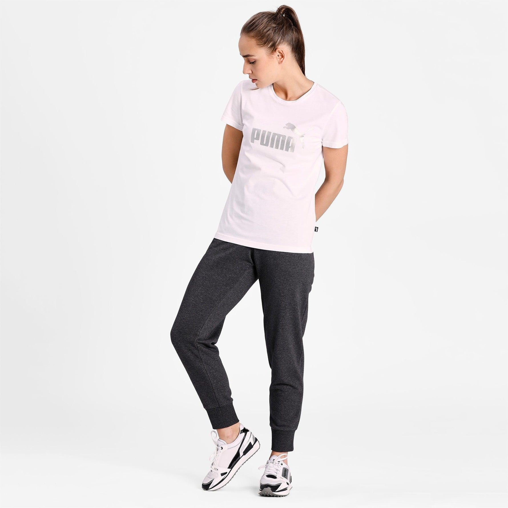 טישירט Essentials+ Metallic Logo לבנה - MASHBIR//365