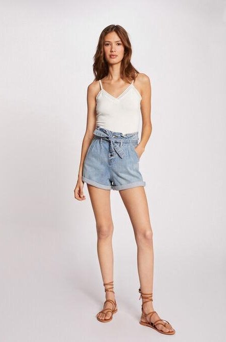 גופיית תחרה עם רצועות דקות - MASHBIR//365