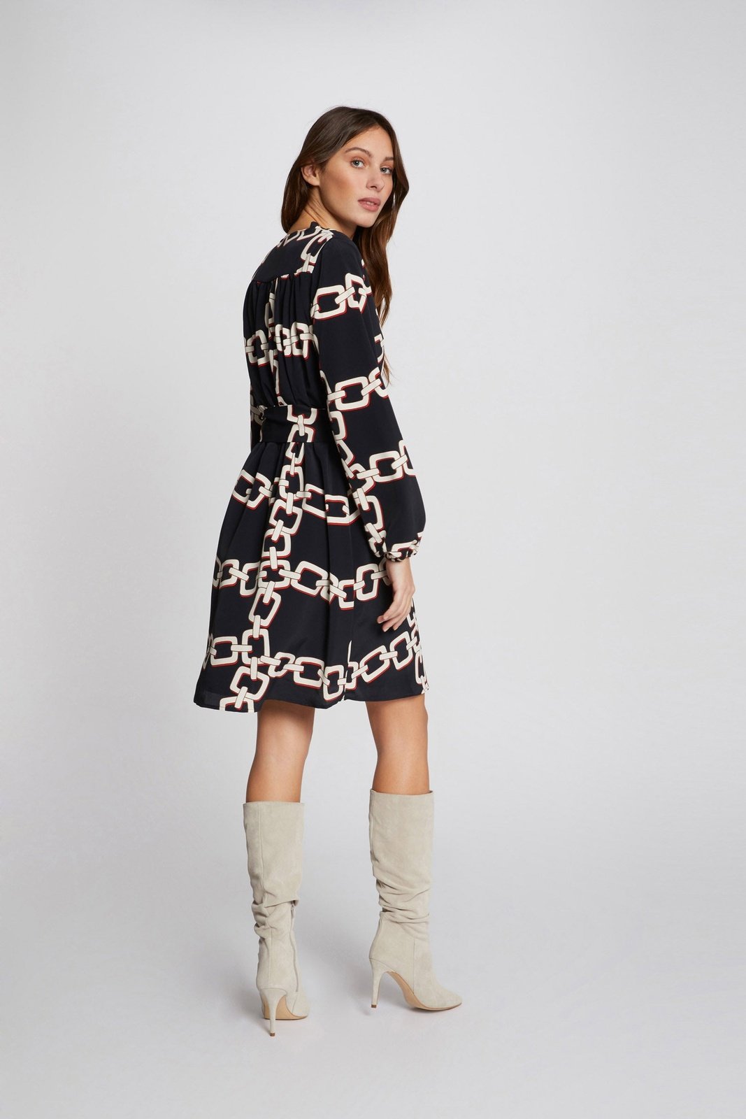 שמלת מעטפת לולאות