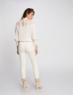 ג'ינס PETRA סקיני גזרה נמוכה שמנת' - MASHBIR//365