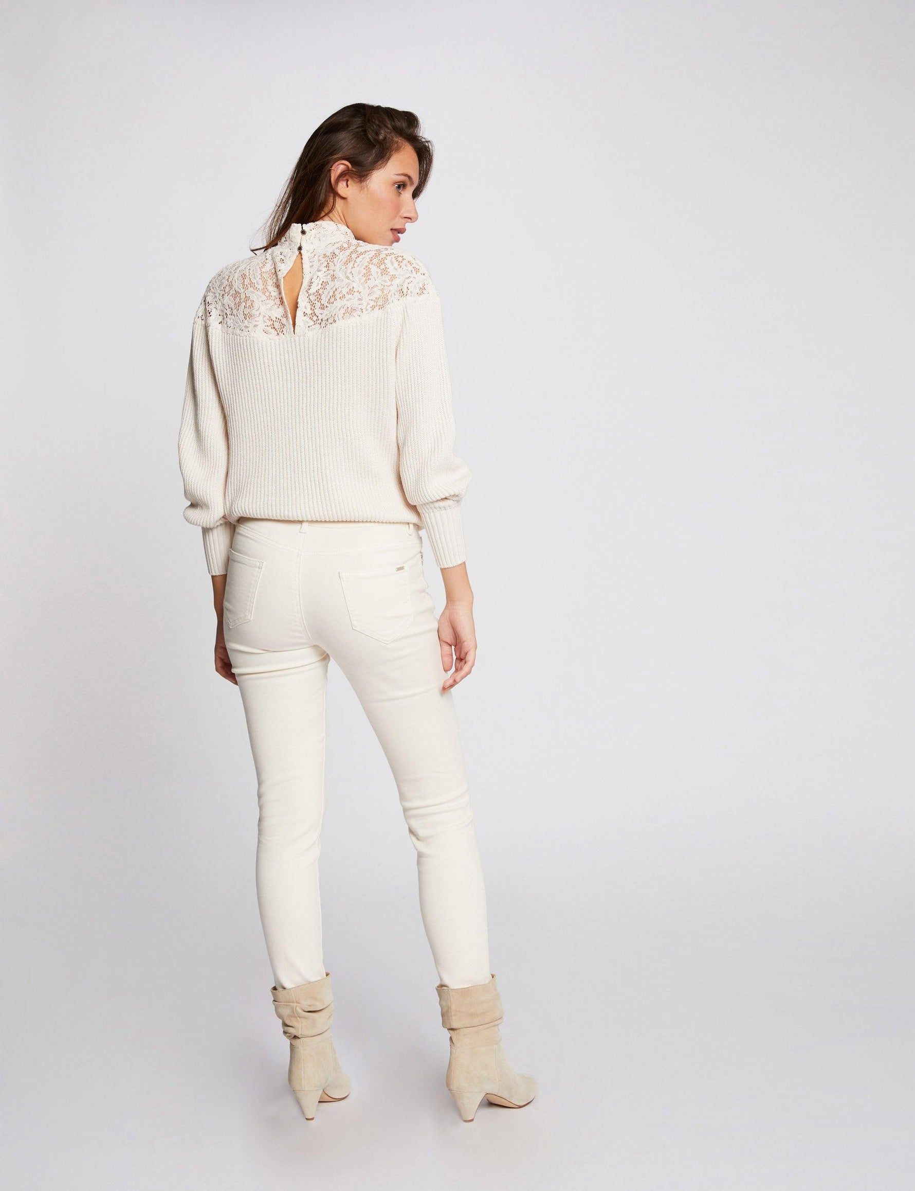 ג'ינס PETRA סקיני גזרה נמוכה שמנת' - MASHBIR//365