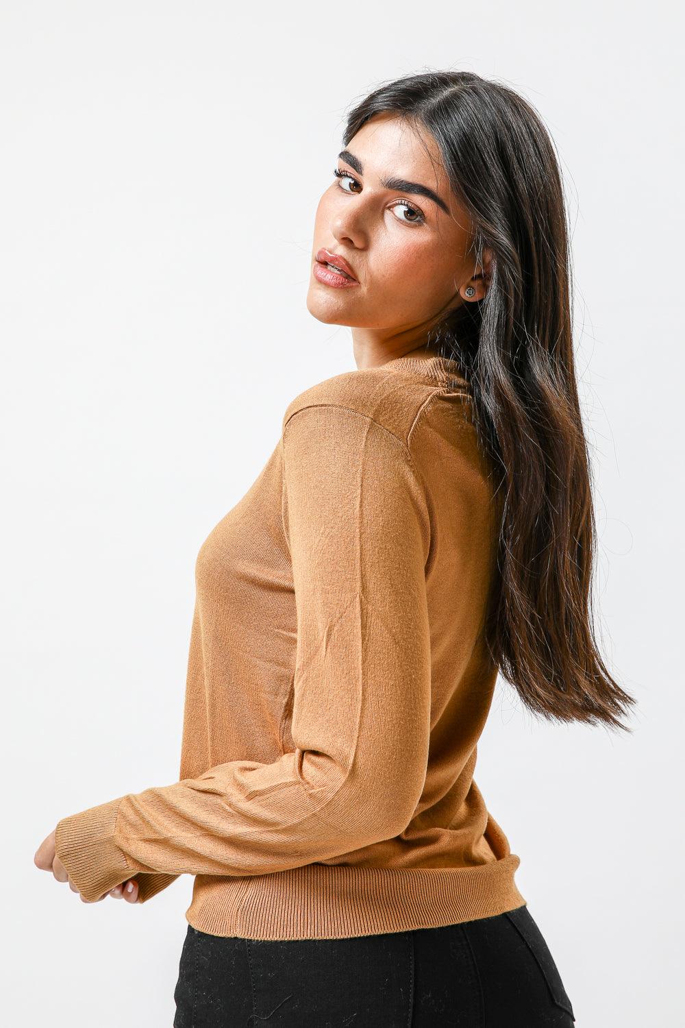 חולצת סריג דקה לנשים בצבע קאמל | קנת קול