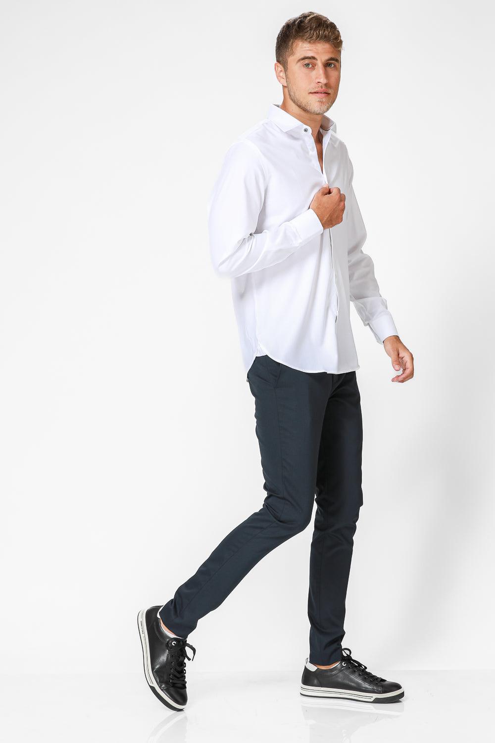 מכופתרת סאטן בצבע לבן - MASHBIR//365