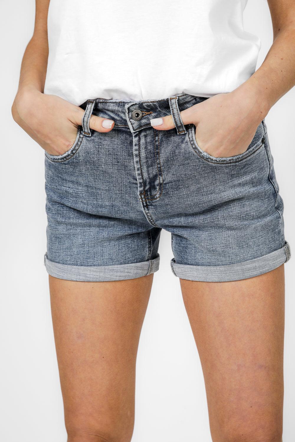 מכנסיים קצרים LIGHT WASH - MASHBIR//365