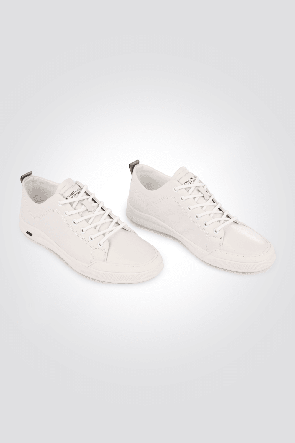 סניקרס LEATHER בצבע לבן - MASHBIR//365