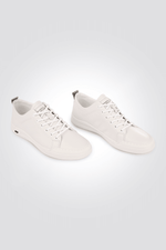 סניקרס LEATHER בצבע לבן - MASHBIR//365
