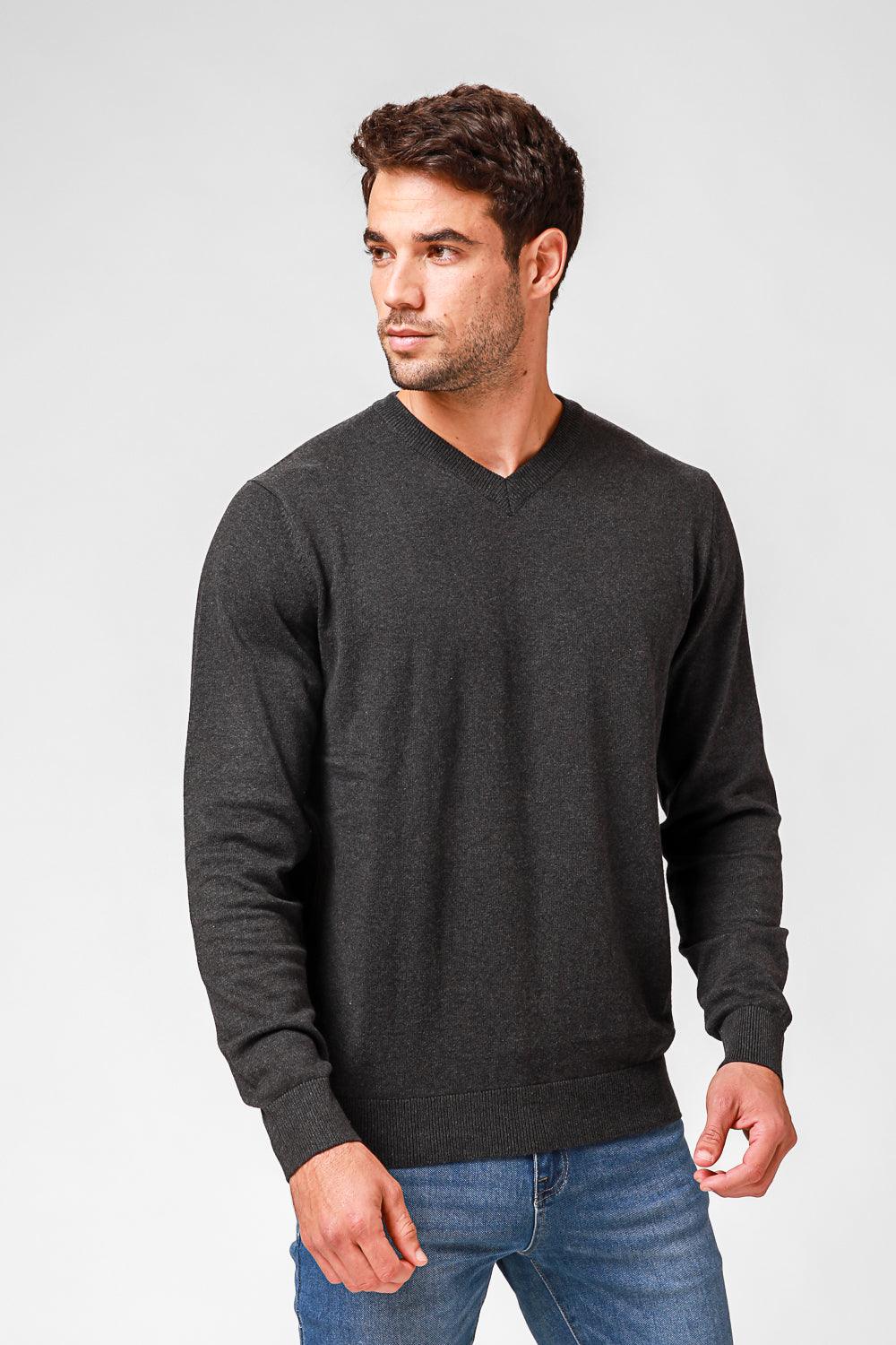 סריג כותנה בייסיק צווארון V בצבע אפור - MASHBIR//365