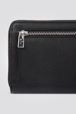 ארנק נשים בצבע שחור וכסוף - MASHBIR//365