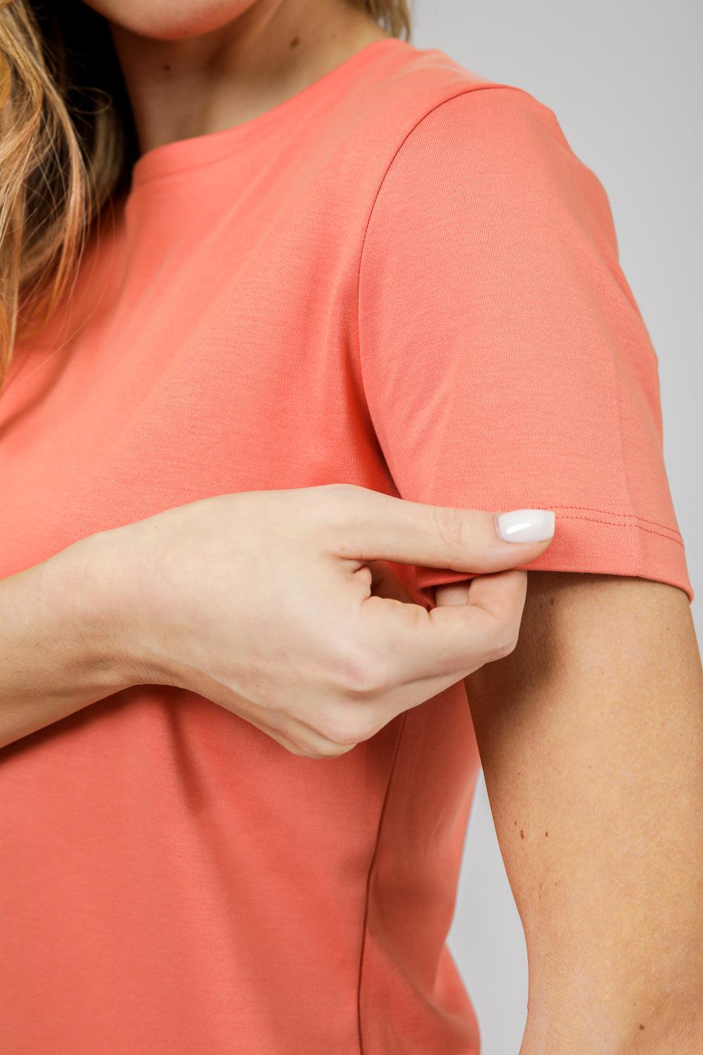 טישירט קצרה בצבע אפרסק - MASHBIR//365