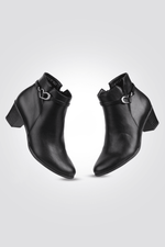 מגפון אבזם לב בצבע שחור - MASHBIR//365