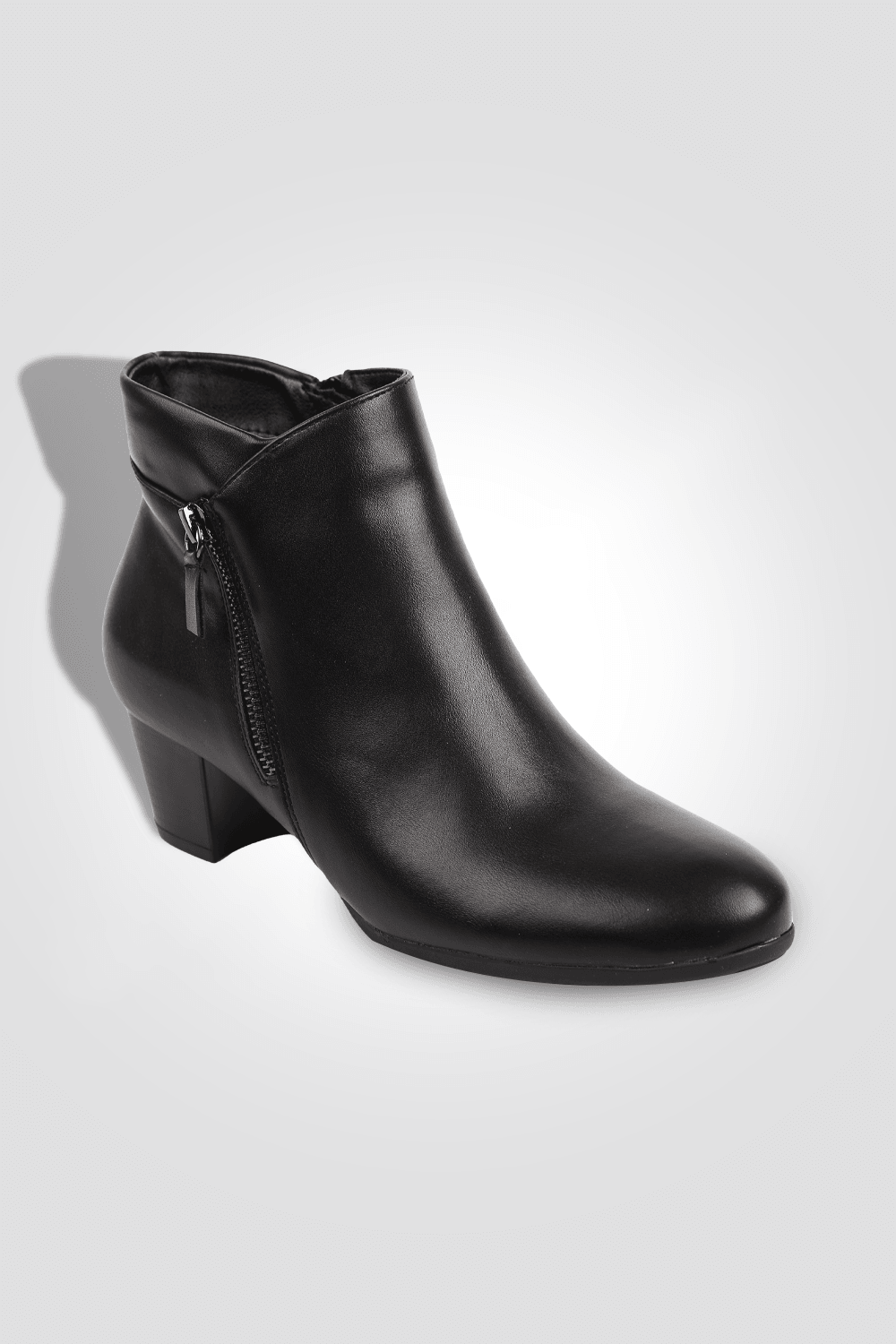 מגפון בצבע שחור - MASHBIR//365