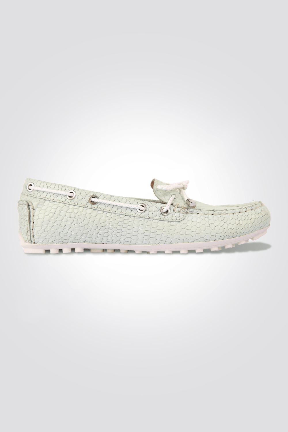 נעלי מוקסין לנשים