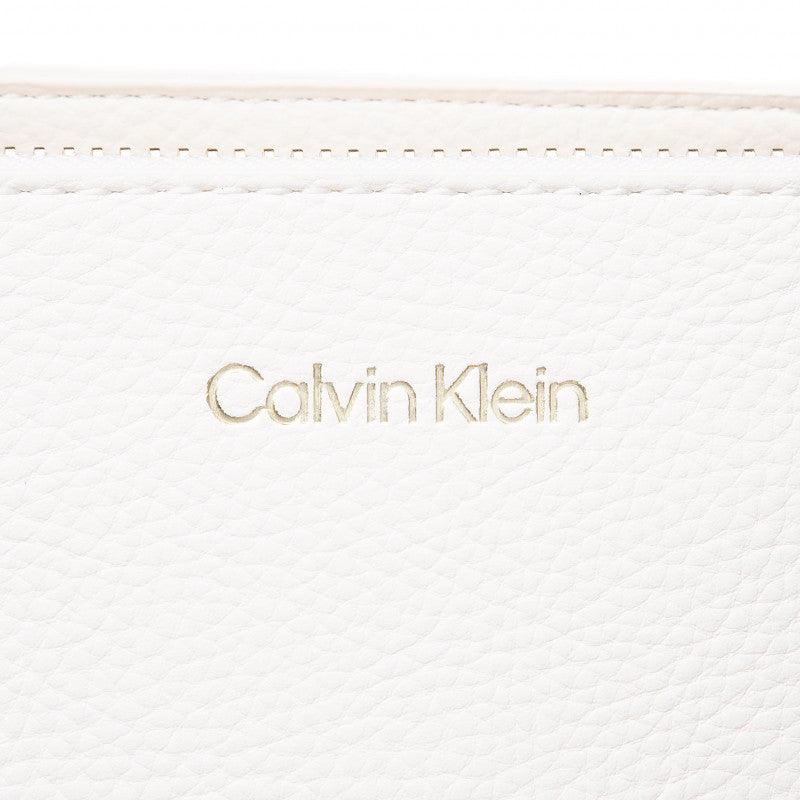 CALVIN KLEIN תיק יד גדול בצבע לבן - MASHBIR//365
