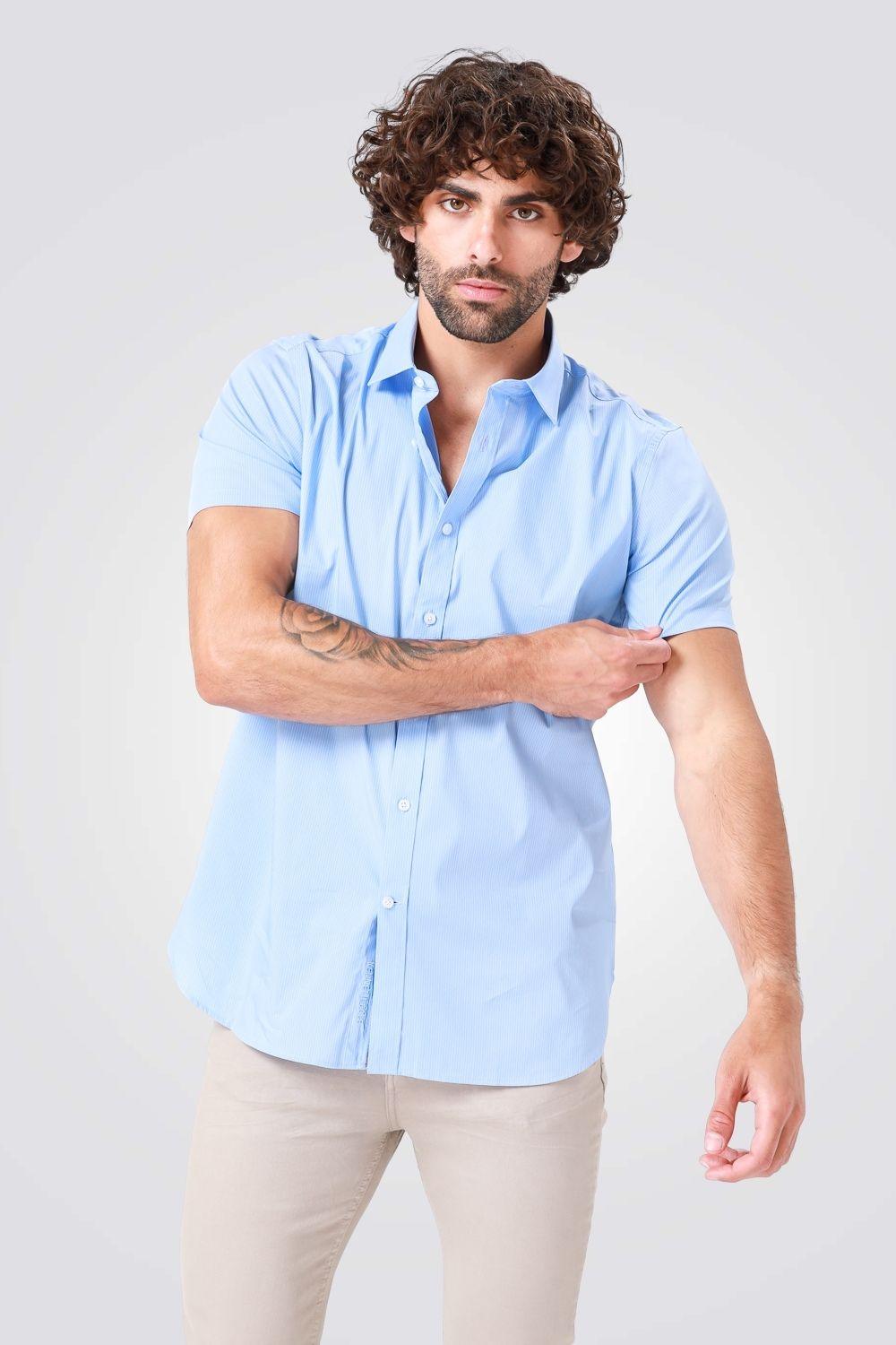 מכופתרת תכלת קצרה - MASHBIR//365