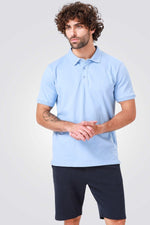חולצת פולו קצרה בצבע תכלת - MASHBIR//365