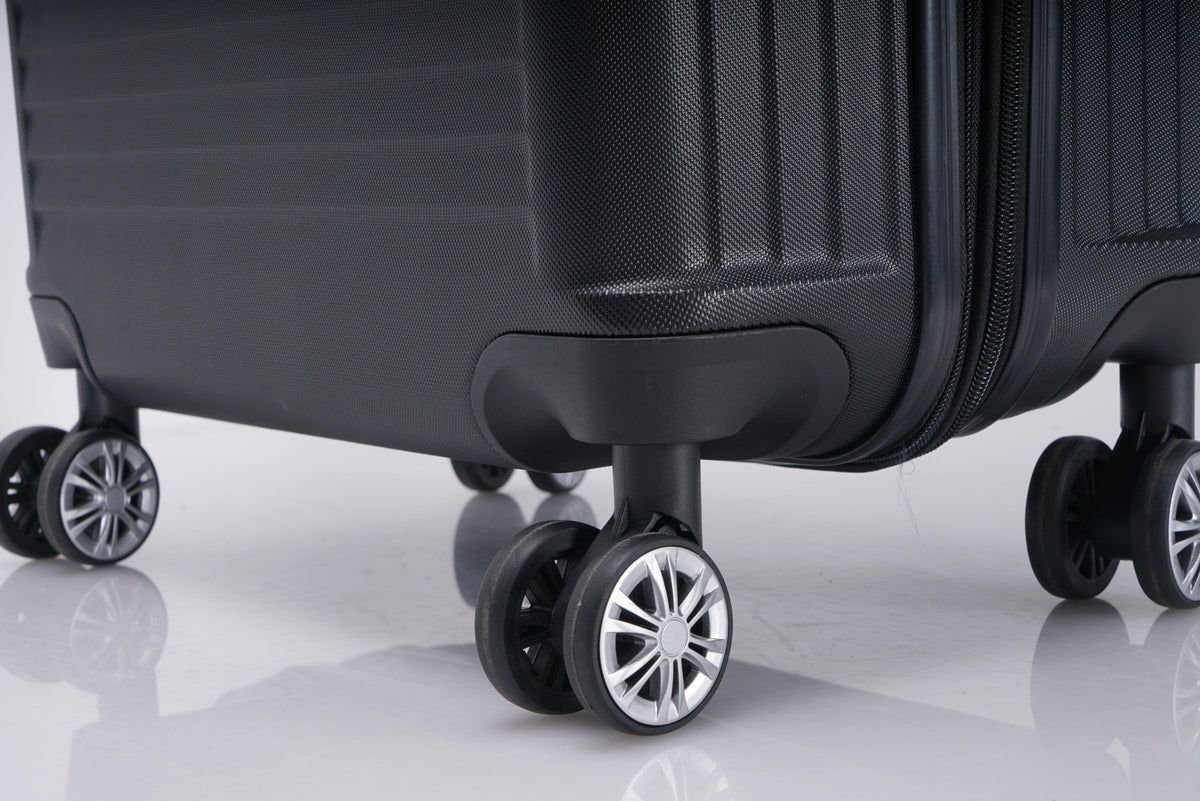 מזוודה קשיחה בינונית 24" דגם 1901 בצבע שחור - MASHBIR//365