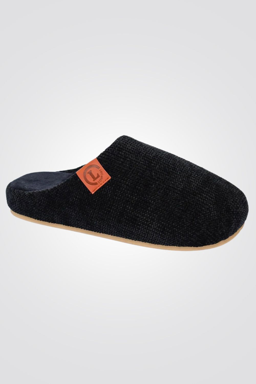 נעלי בית חמימות לנשים בצבע שחור