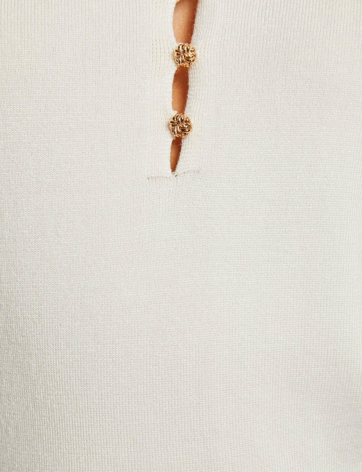 סריג עם כפתורים דקורטיביים בצבע שנהב - MASHBIR//365