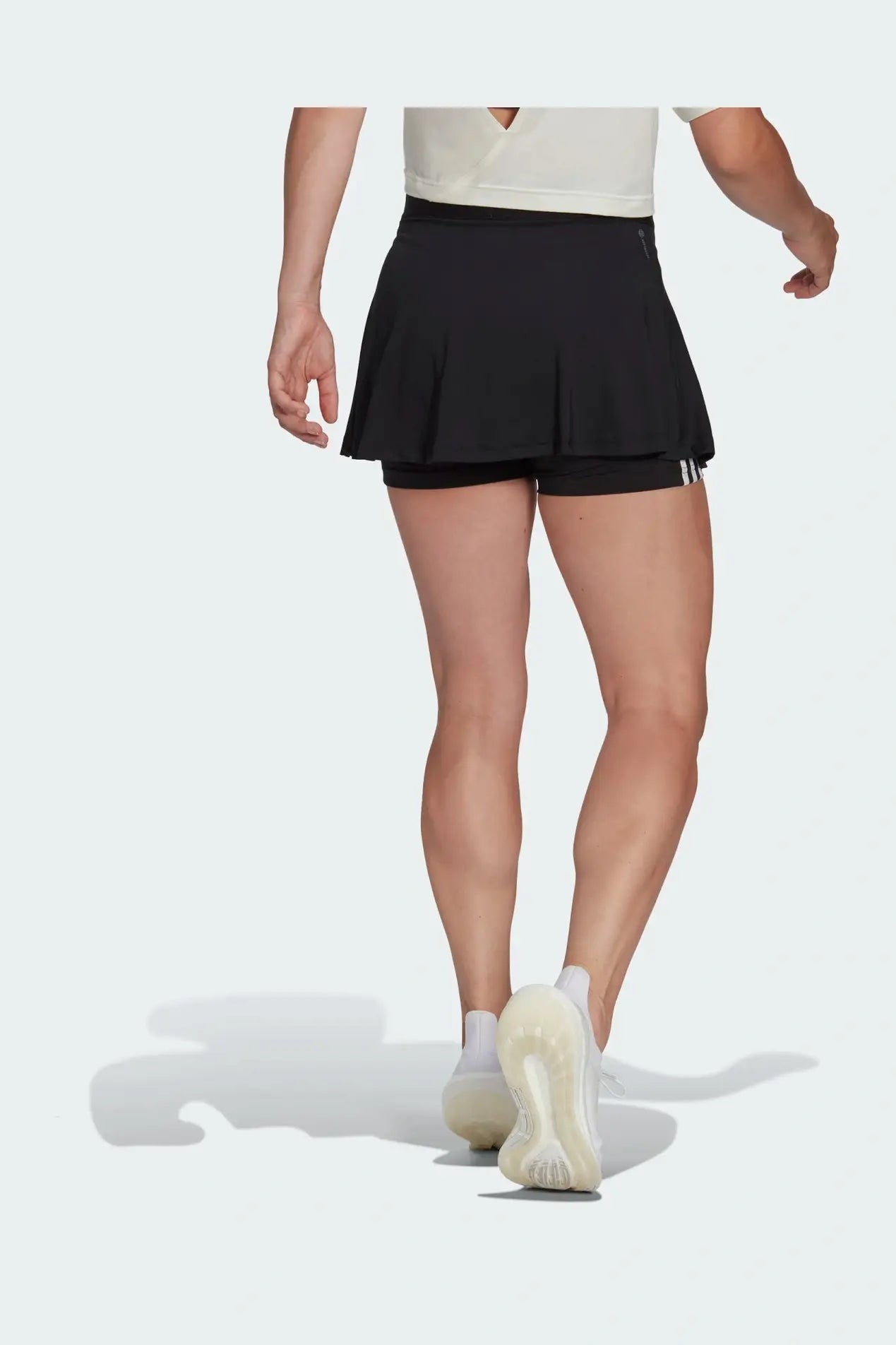 ADIDAS - חצאית TR-ES 3S בצבע שחור - MASHBIR//365