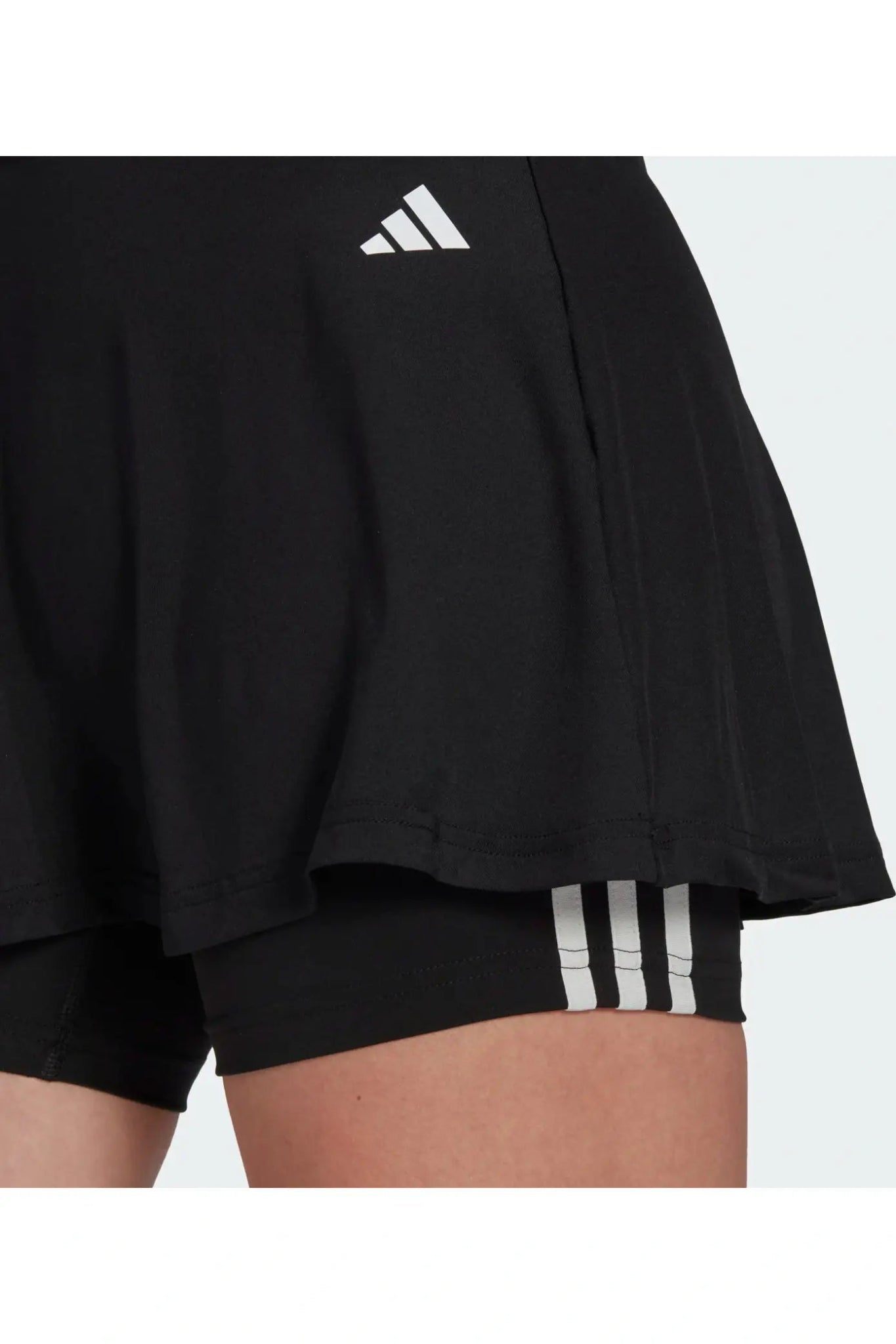 ADIDAS - חצאית TR-ES 3S בצבע שחור - MASHBIR//365