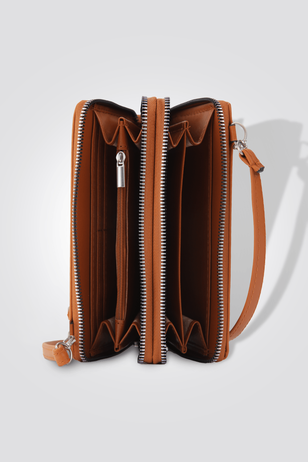 FRENCH CONNECTION - ארנק בצבע חום לנשים - MASHBIR//365