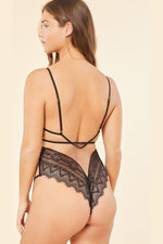 ETAM - בגד גוף טול שקוף בשילוב תחרה CAPTIVANTE - MASHBIR//365