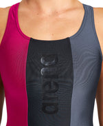 ARENA - בגד ים שלם לנשים בגוון ורוד שחור - MASHBIR//365