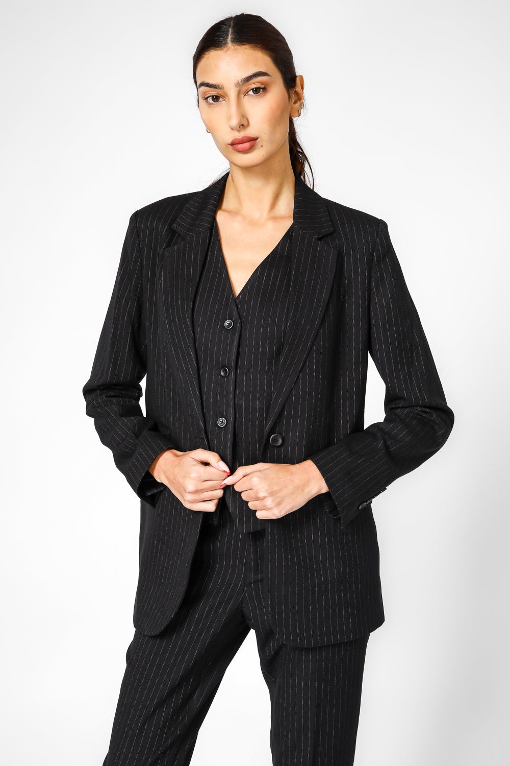 KENNETH COLE - בלייזר פס סיכה בצבע שחור - MASHBIR//365