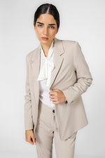 KENNETH COLE - בלייזר לנשים בצבע בז' - MASHBIR//365