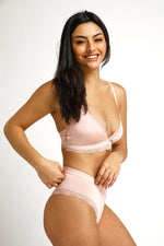 KENNETH COLE - ברלט בגימור תחרה ורוד - MASHBIR//365