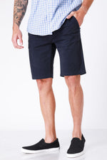 SCORCHER - ברמודה עם כיסים בצבע נייבי - MASHBIR//365