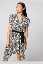 שמלת מעטפת פרחונית