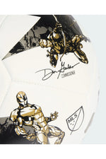 ADIDAS - כדורגל MARVEL בצבע לבן - MASHBIR//365