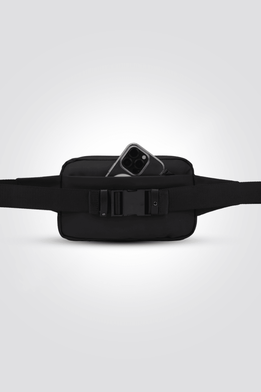 KENNETH COLE - פאוץ' ניילון לגבר בצבע שחור - MASHBIR//365