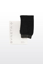 BYNETA - כפפה להכנה ולהסרת שיזוף עצמי - MASHBIR//365