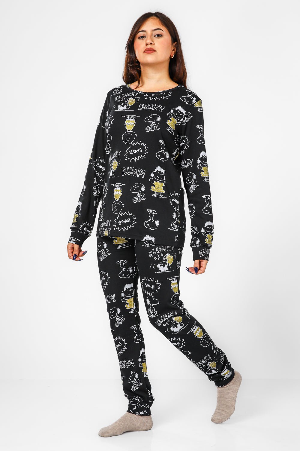 BONITA DE MAS - פיג'מה סנופי קומיקס אינטרלוק בצבע שחור - MASHBIR//365