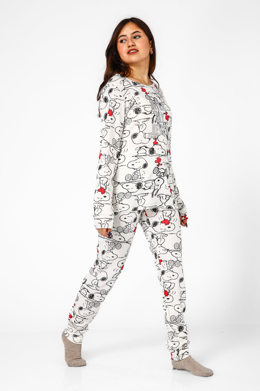 BONITA DE MAS - פיג'מה סנופי לעולם לא אינטרלוק בצבע לבן - MASHBIR//365