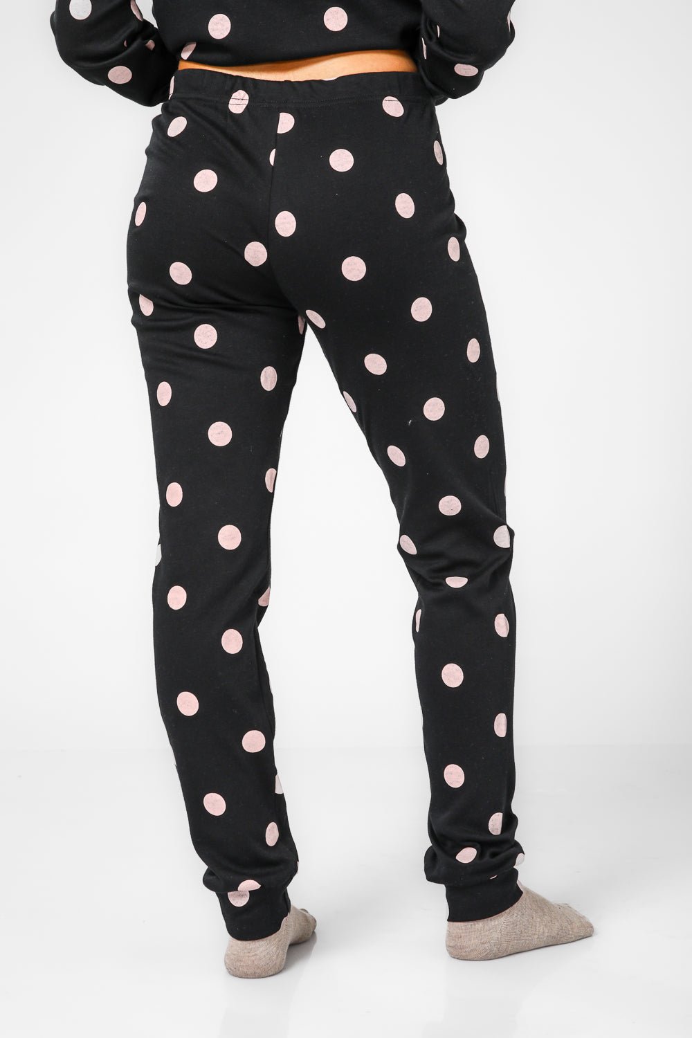 BONITA DE MAS - פיג'מה סנופי נקודות אינטרלוק בצבע שחור - MASHBIR//365