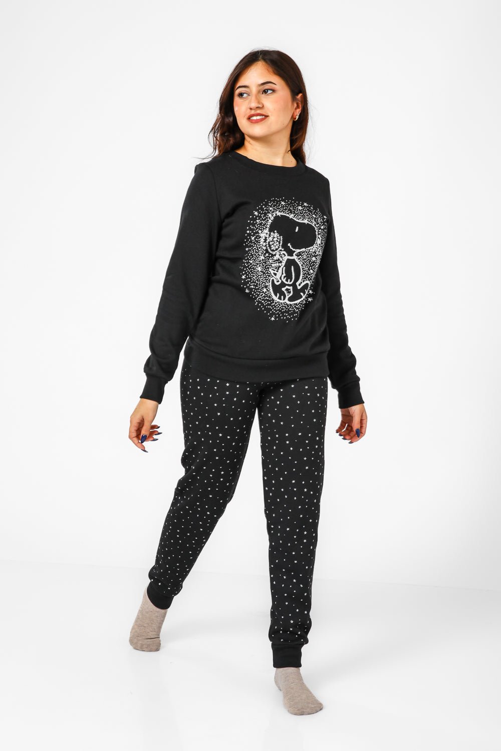 BONITA DE MAS - פיג'מה סנופי זוהר פליז בשחור - MASHBIR//365