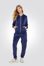 TEHABAD - פיג'מת קטיפה עם קפוצ'ון בצבע כחול - MASHBIR//365