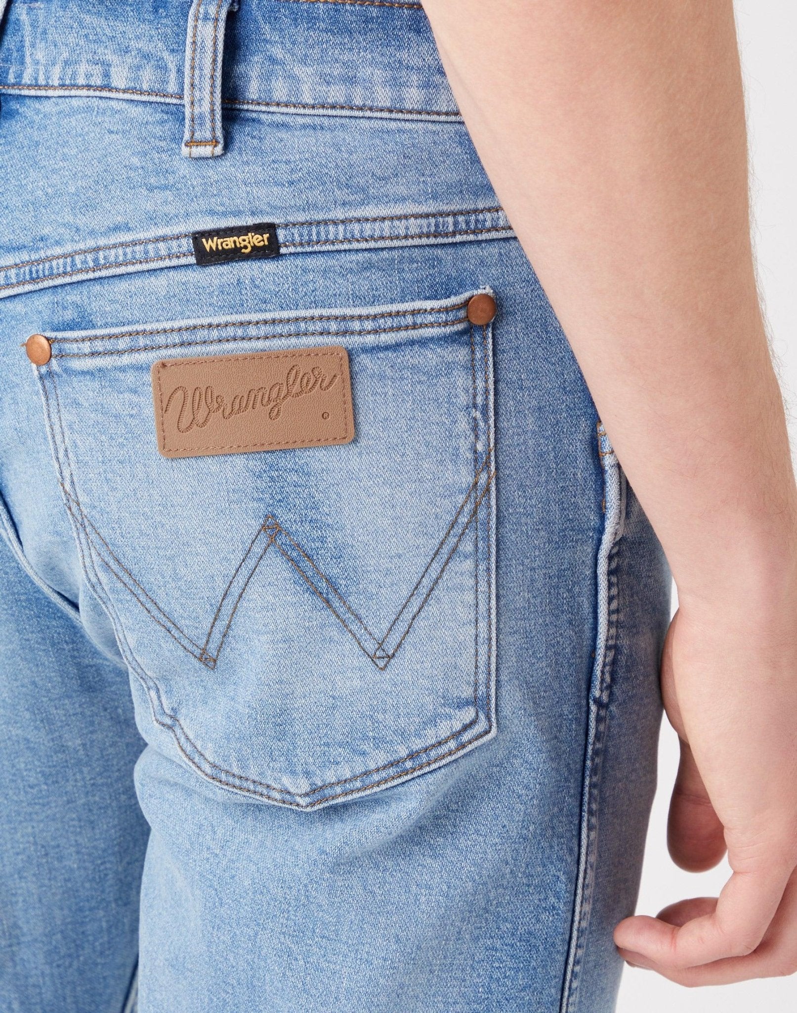 WRANGLER - ג'ינס Denim בצבע כחול בהיר - MASHBIR//365