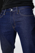 LEVI'S - ג'ינס לגברים DARK INDIGO בצבע כחול כהה - MASHBIR//365