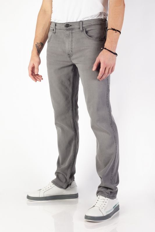 WRANGLER - ג'ינס לגברים GREENSBORO בצבע אפור - MASHBIR//365