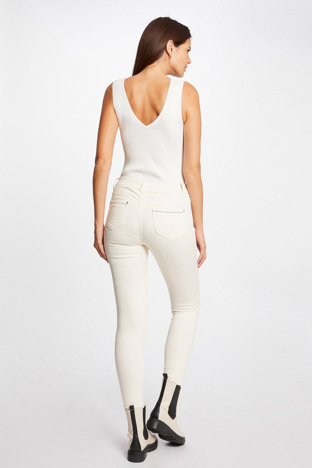 MORGAN - ג'ינס לנשים בצבע בז' - MASHBIR//365