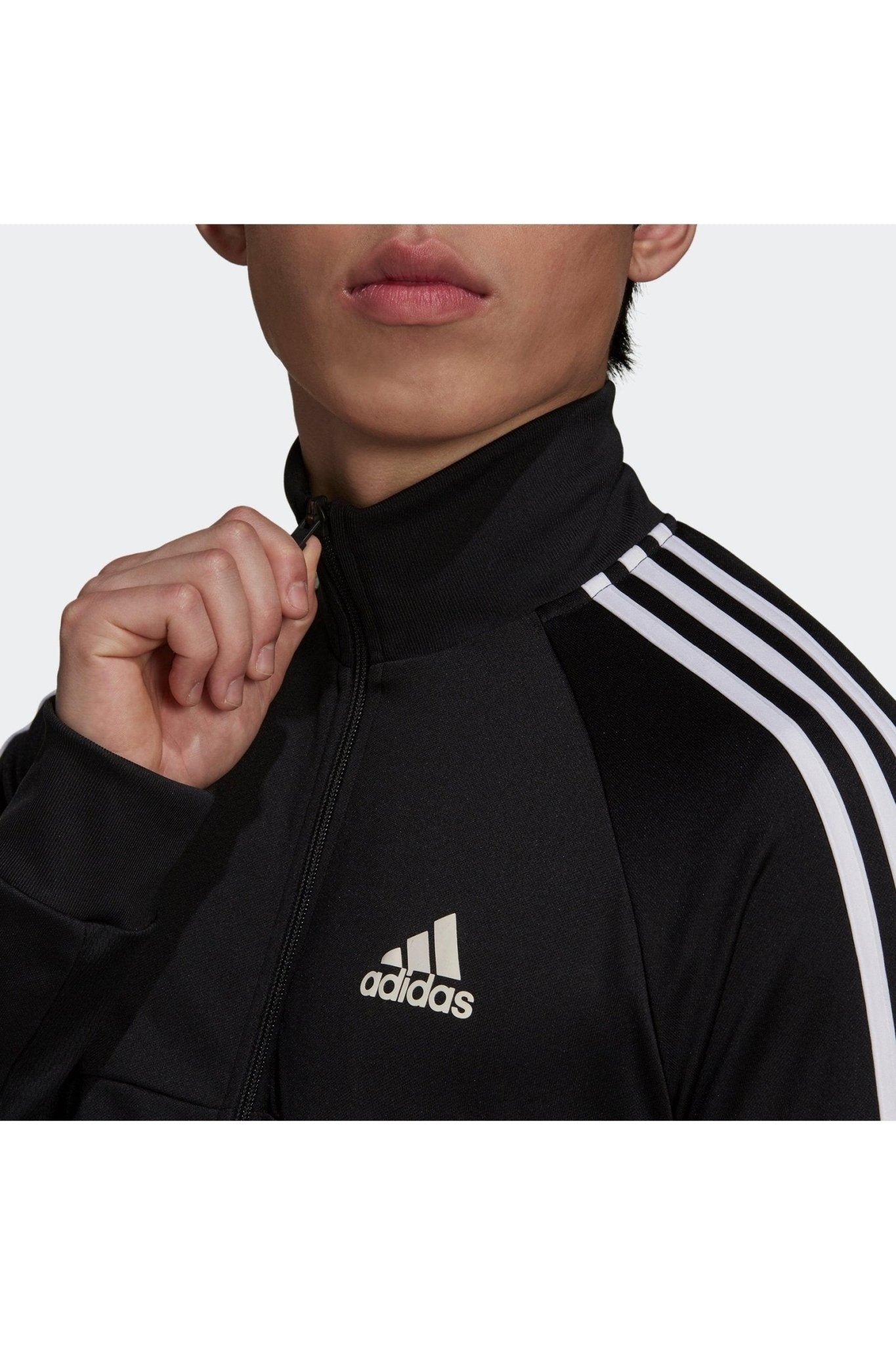 ADIDAS - ג'קט AEROREADY SERENO בצבע שחור - MASHBIR//365